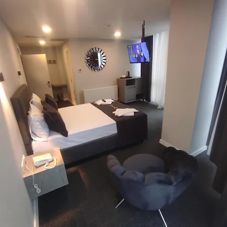 Отель Cevvo Pendik *